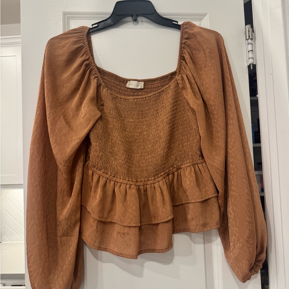 Altar’d State flowy top